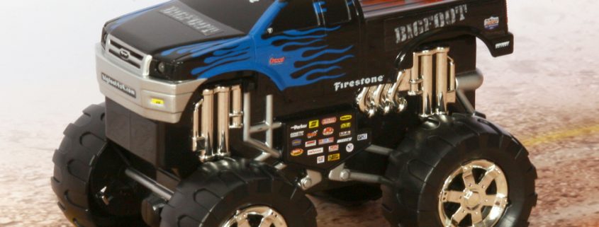 VEHICULO 4X4 MONSTRUOSO CHICO BIG FOOT Juguetería Electrónica Toy State Vehículo a pilas Vehículo a pilas fravega